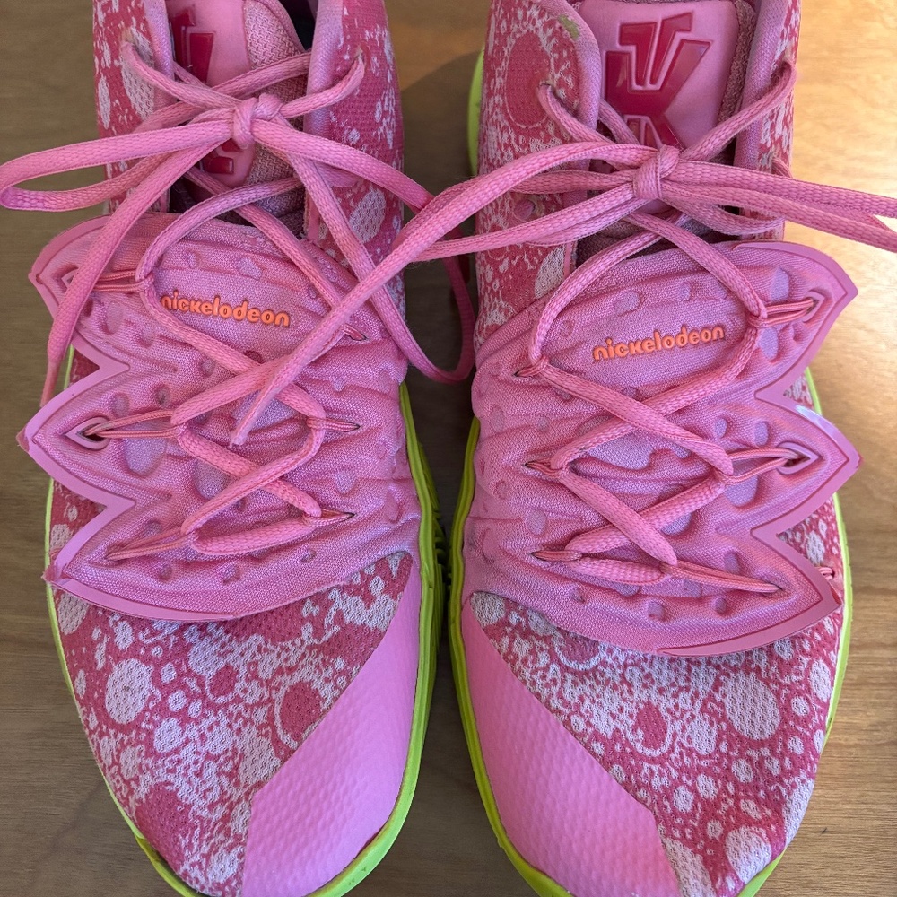 SpongeBob SquarePants x Nike Kyrie 5 'Patrick' Size 11